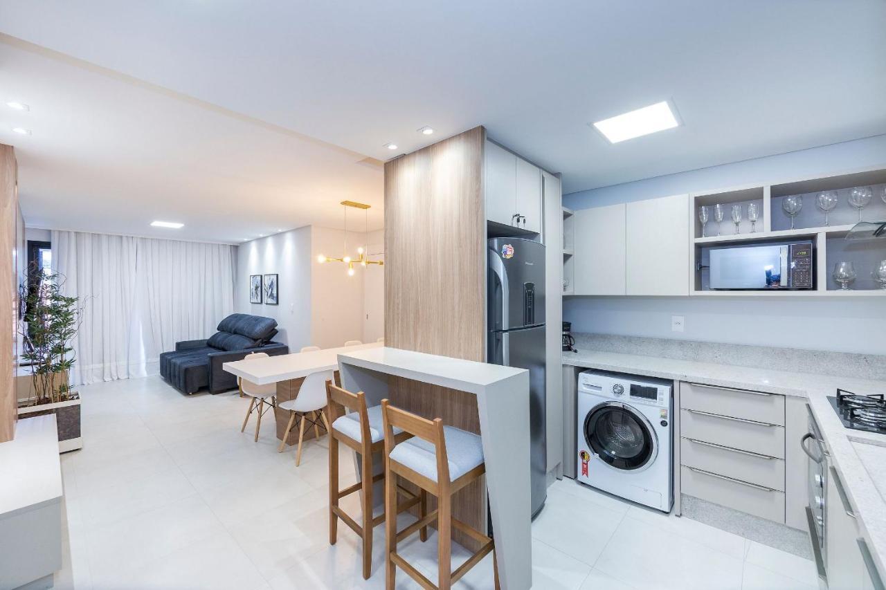 Adra 106 - Apartamento No Centro De Bombinhas - Rooftop Com Piscina E Academia - A Poucos Metros Da Praia - المظهر الخارجي الصورة