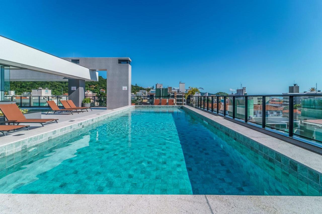 Adra 106 - Apartamento No Centro De Bombinhas - Rooftop Com Piscina E Academia - A Poucos Metros Da Praia - المظهر الخارجي الصورة