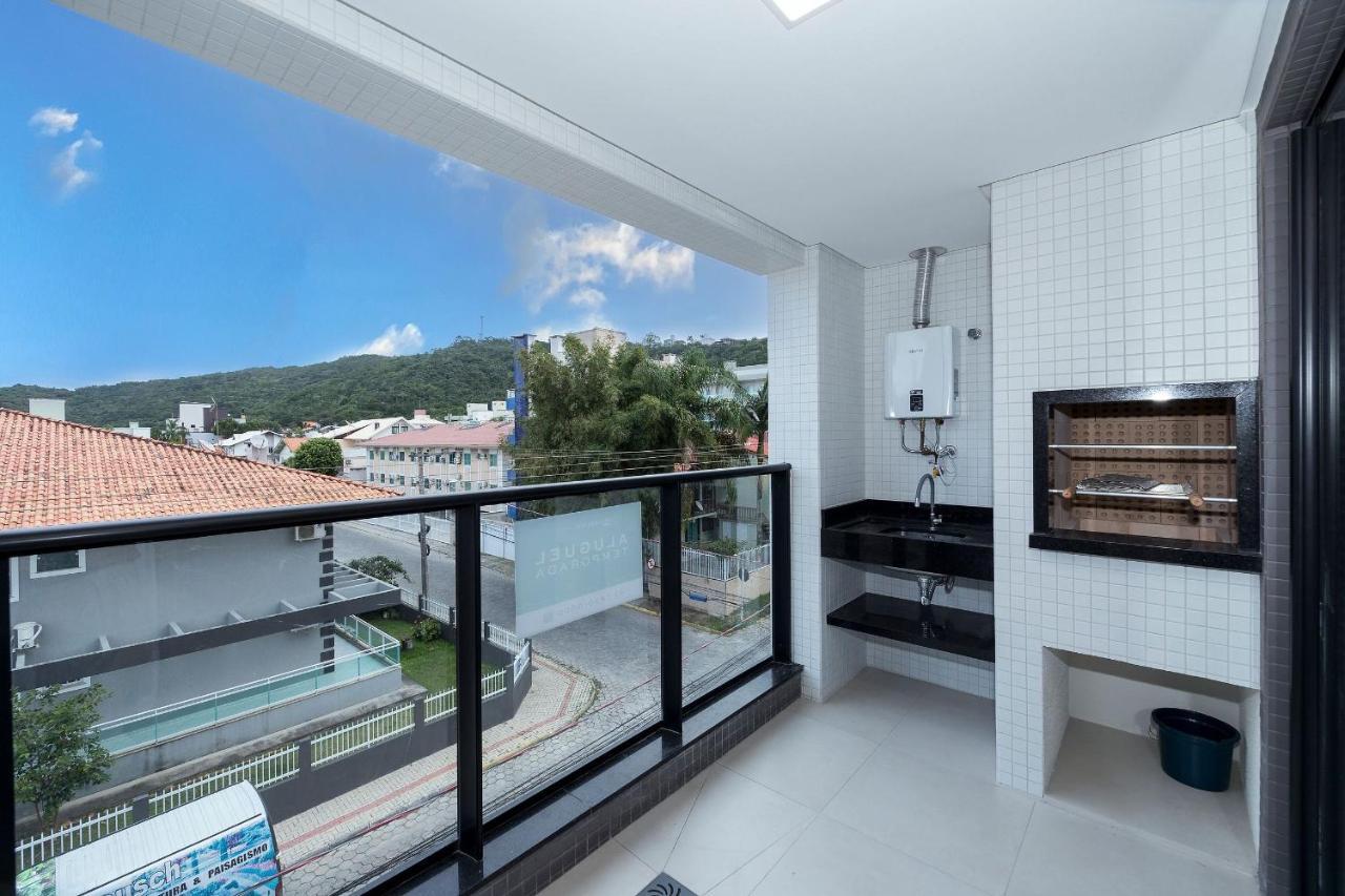 Adra 106 - Apartamento No Centro De Bombinhas - Rooftop Com Piscina E Academia - A Poucos Metros Da Praia - المظهر الخارجي الصورة